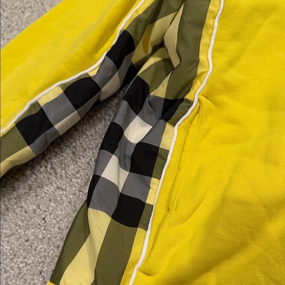 Burberry Yellow Kids Hoodie with Plaid Accents, size 8 - Picture 5 of 11